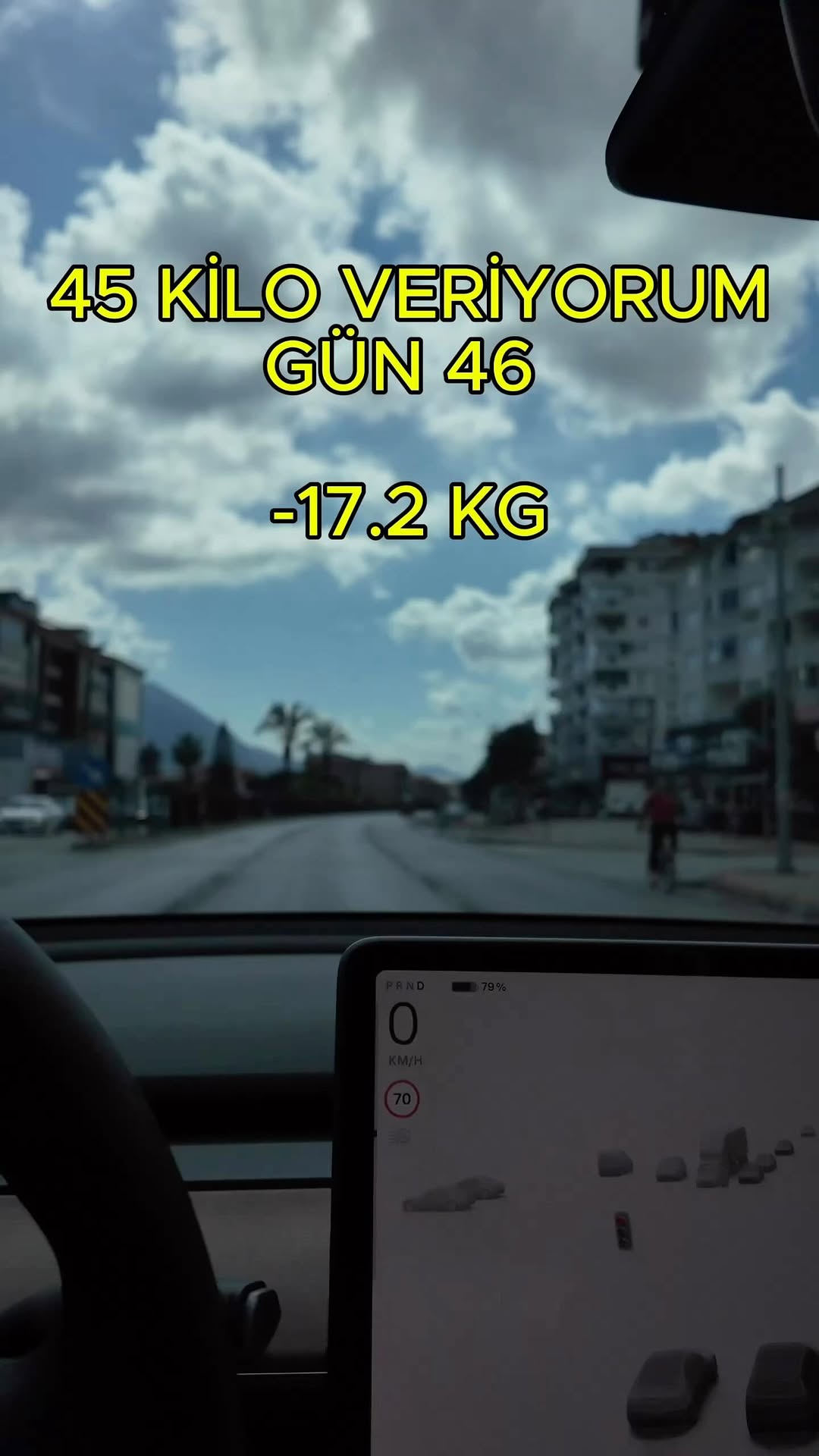 Bugün 46. gün. Fitness tamamlandı ✅ 1202 kalori yaktım 💥 Ve tartı nihayet konuştu: 600 gram daha eksildi. Sabır, düzen ve istikrarın karşılığı bu.