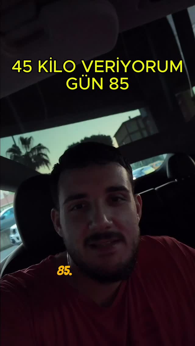 644 kalori yakıldı, fitness tamam 💪 Diyeti de düzenli yapıyoruz bu sefer. Önümüzdeki pazartesi sonuçları göreceğiz. Şimdilik tek hedef: günü boş geçirmemek.