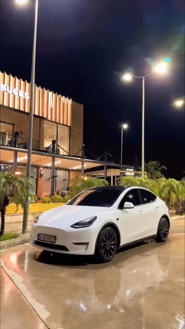 @tuneryapp ’de kendi aracın ile oluştur 🔥